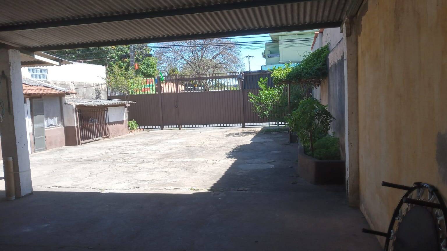 Casa à venda com 4 quartos, 300m² - Foto 29