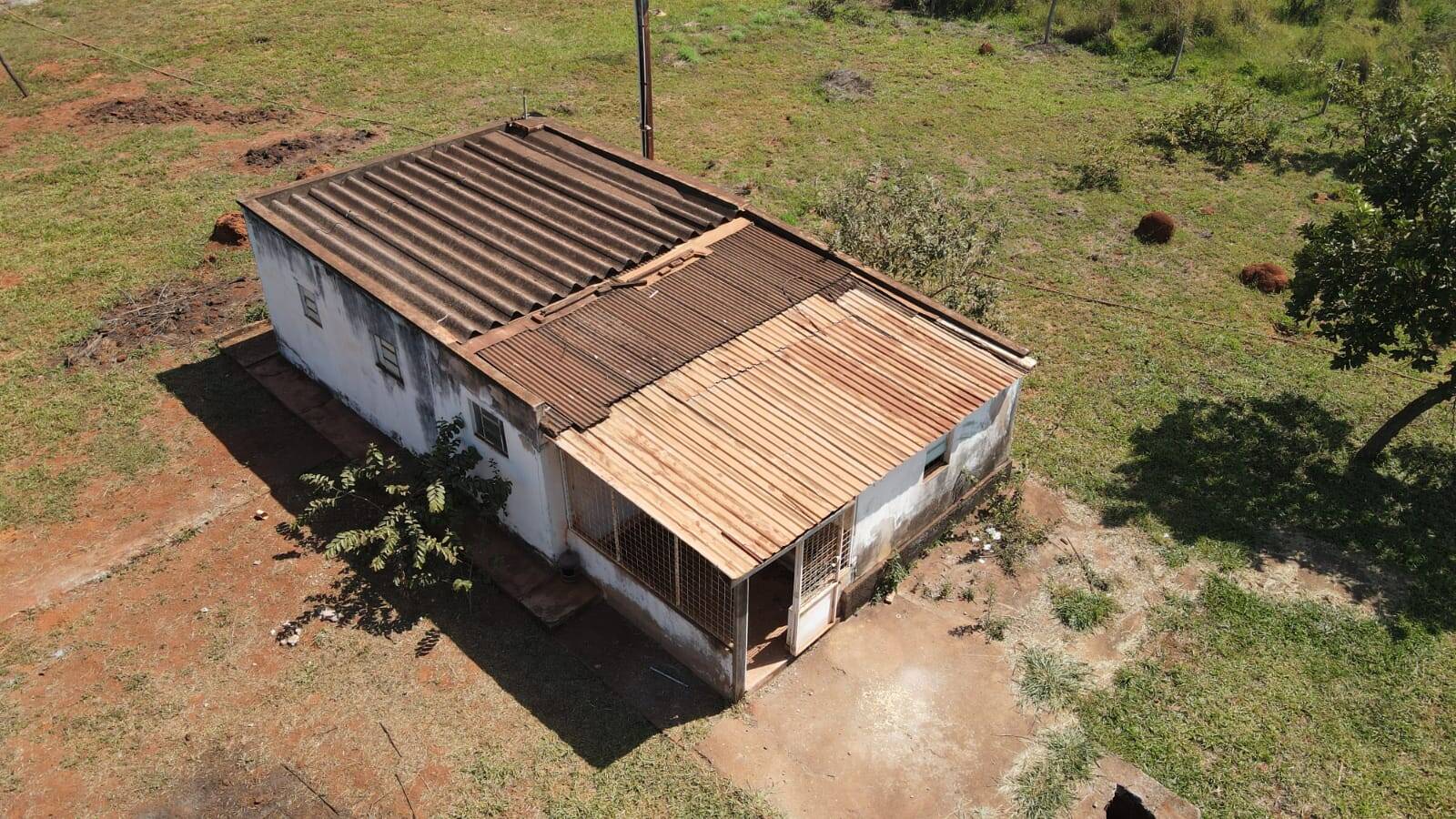 Fazenda à venda com 2 quartos, 2m² - Foto 3