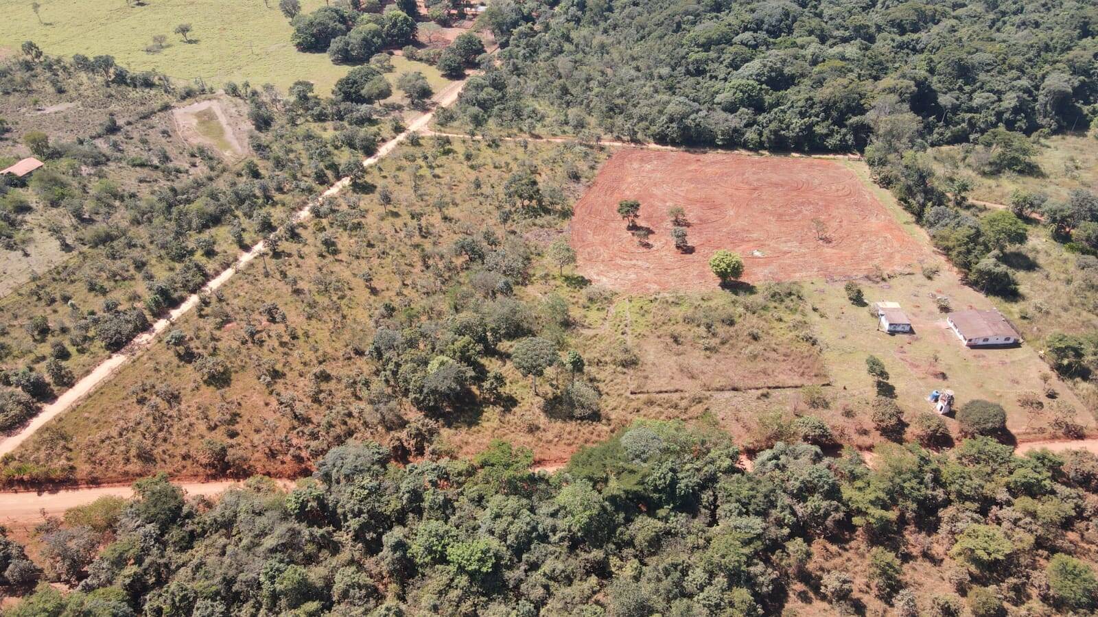 Fazenda à venda com 2 quartos, 2m² - Foto 10