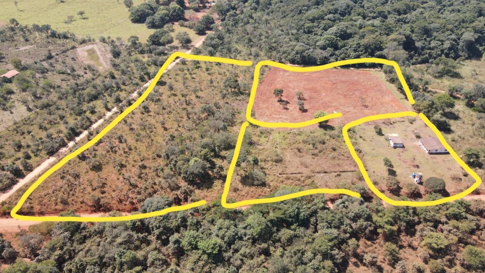 Fazenda à venda com 2 quartos, 2m² - Foto 11